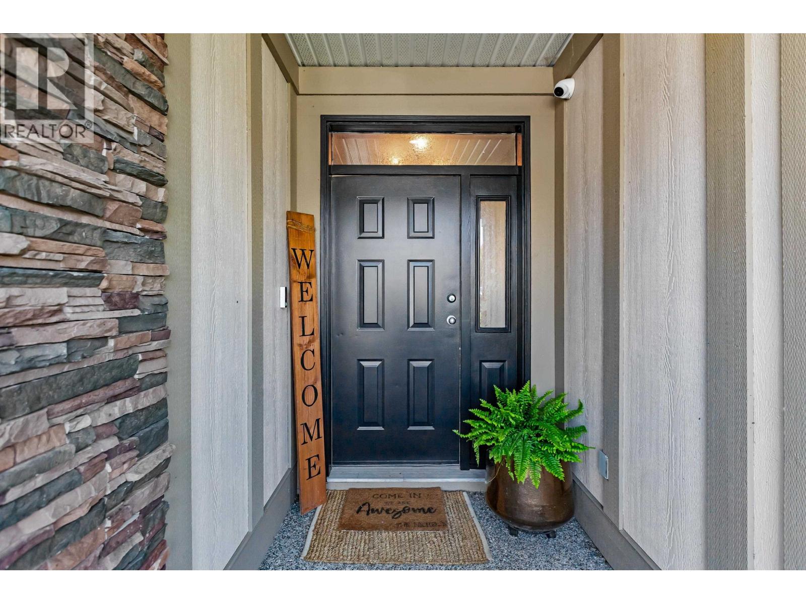 23746 110 AVENUE, Maple Ridge