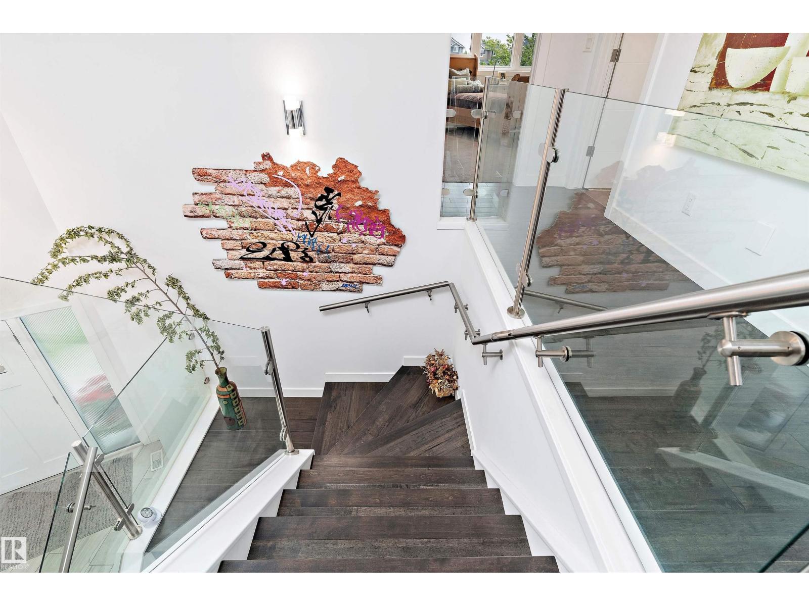 1756 TANAGER CL NW, Edmonton