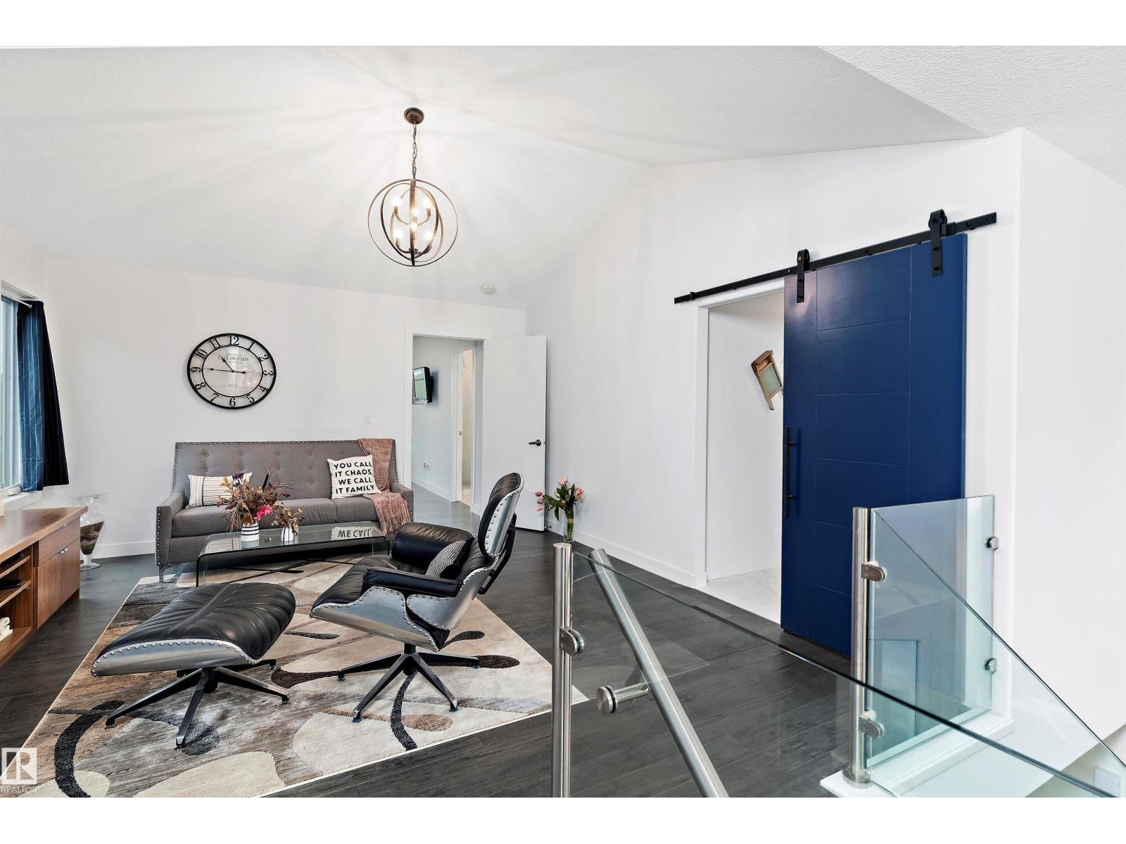 1756 TANAGER CL NW, Edmonton