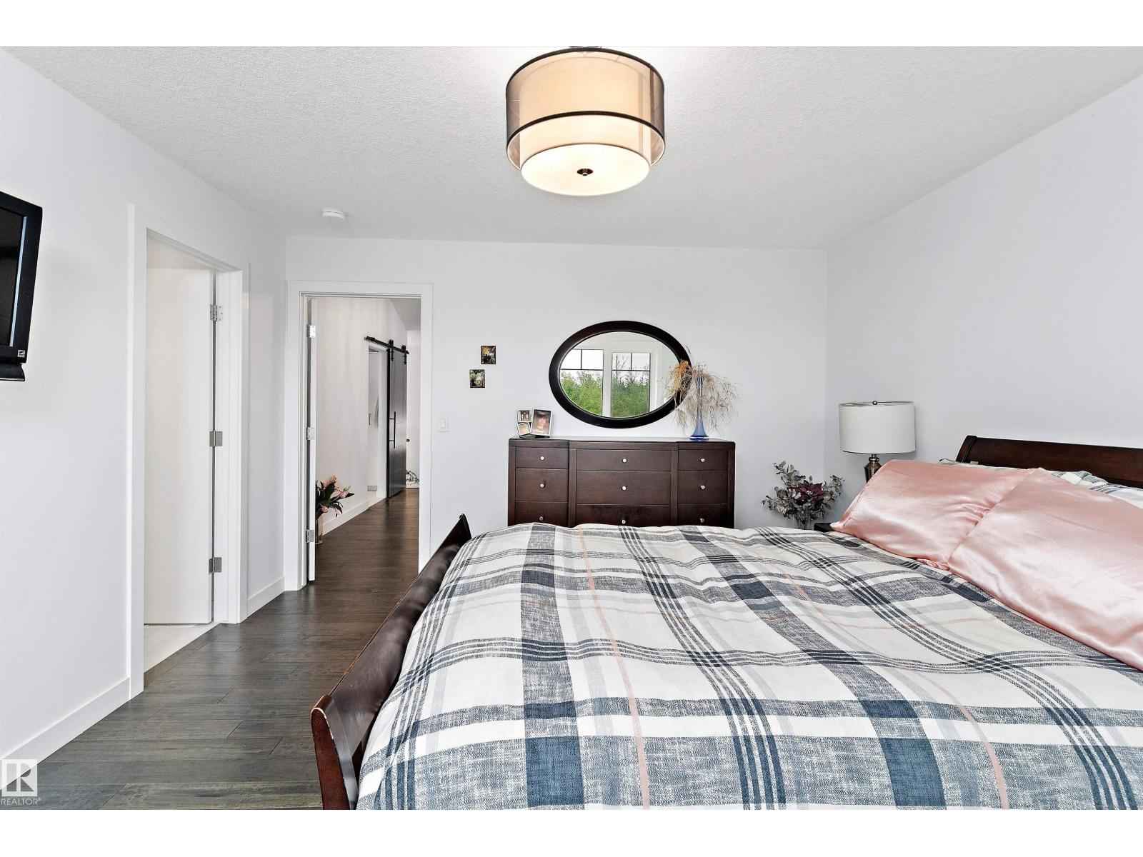 1756 TANAGER CL NW, Edmonton