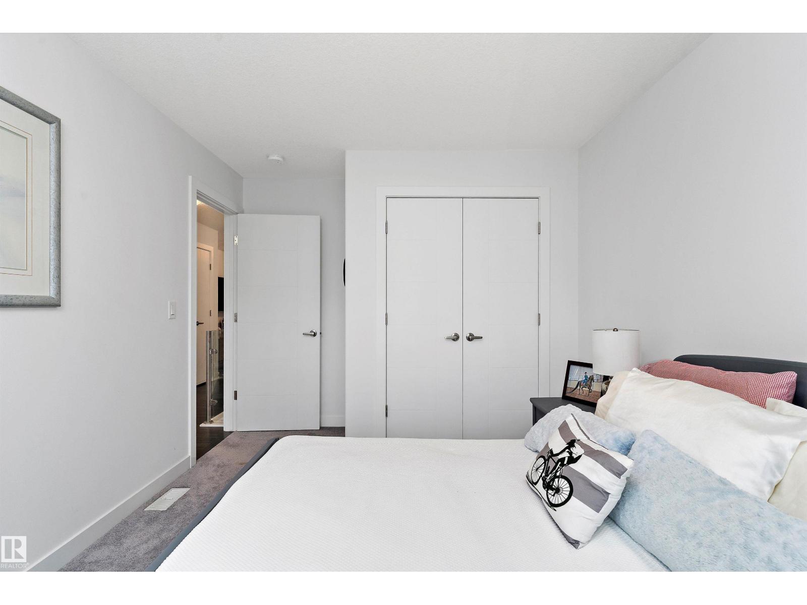 1756 TANAGER CL NW, Edmonton