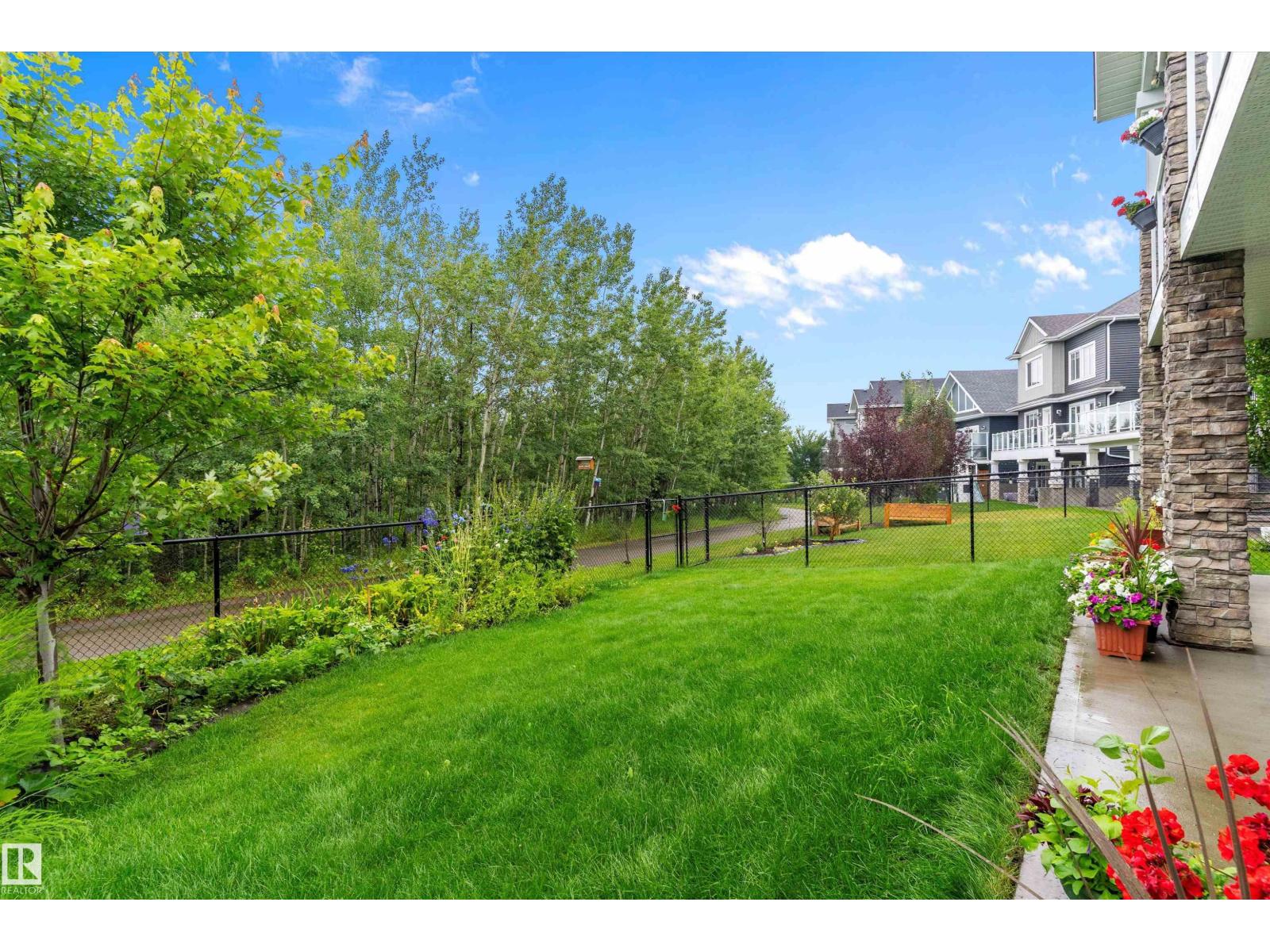 1756 TANAGER CL NW, Edmonton