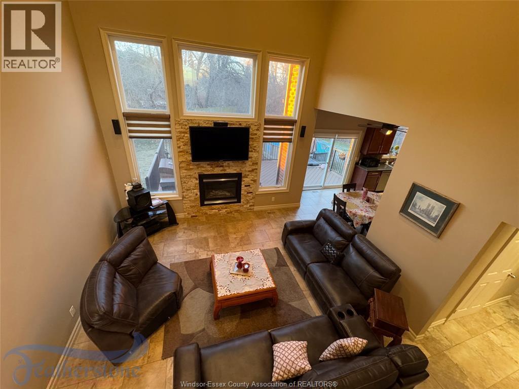 67 THERESA TRAIL - 18
