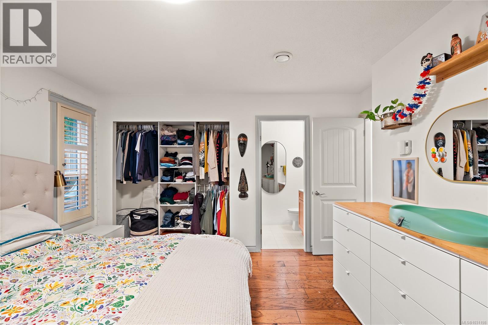 4000 CEDAR HILL RD - 17