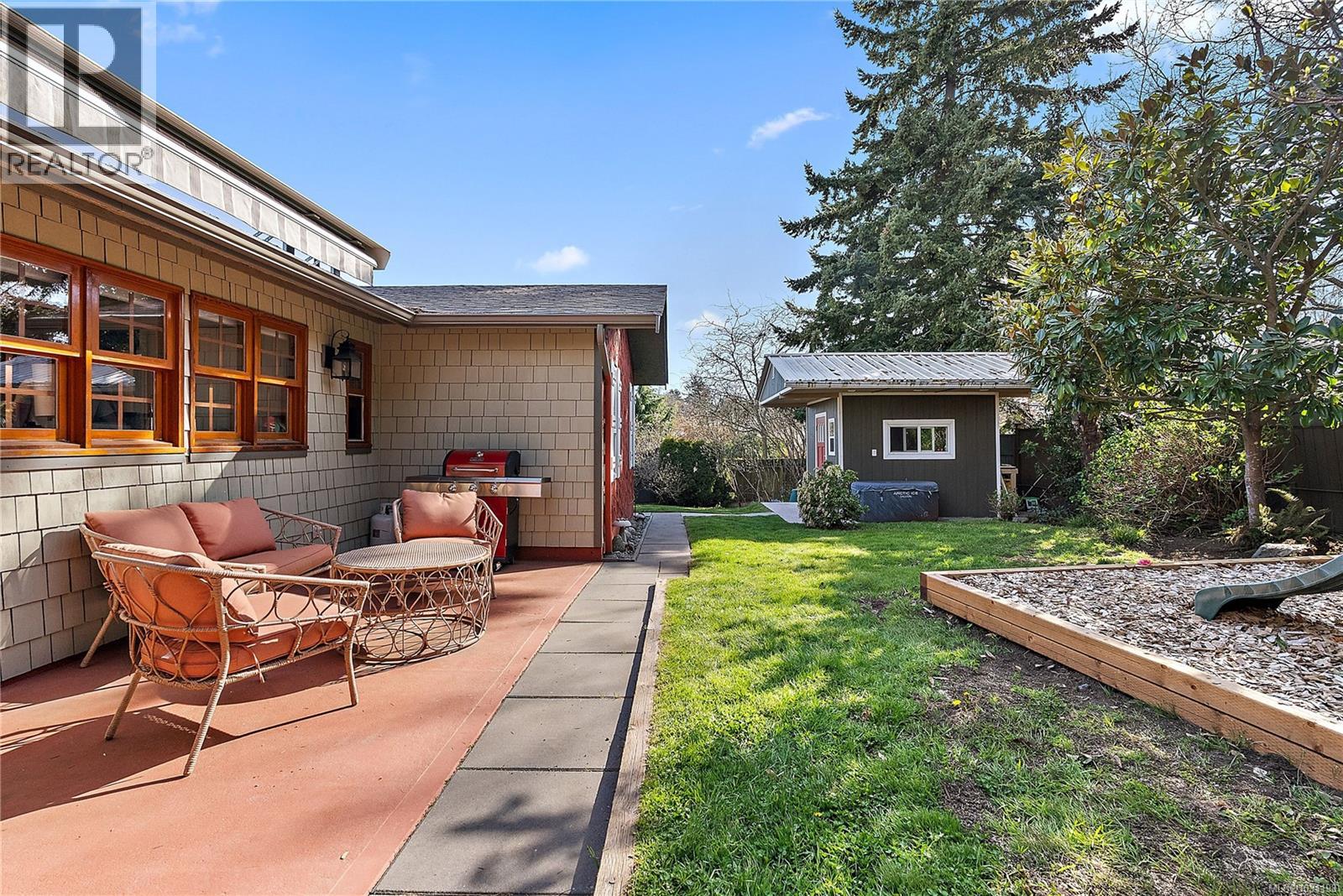 4000 CEDAR HILL RD - 25