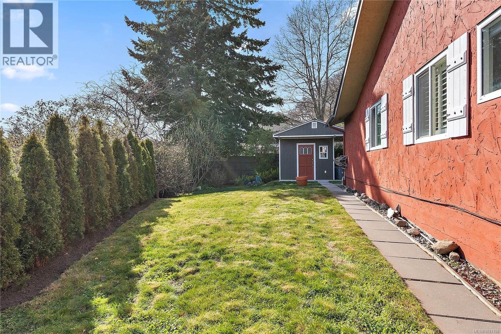 4000 CEDAR HILL RD - 26