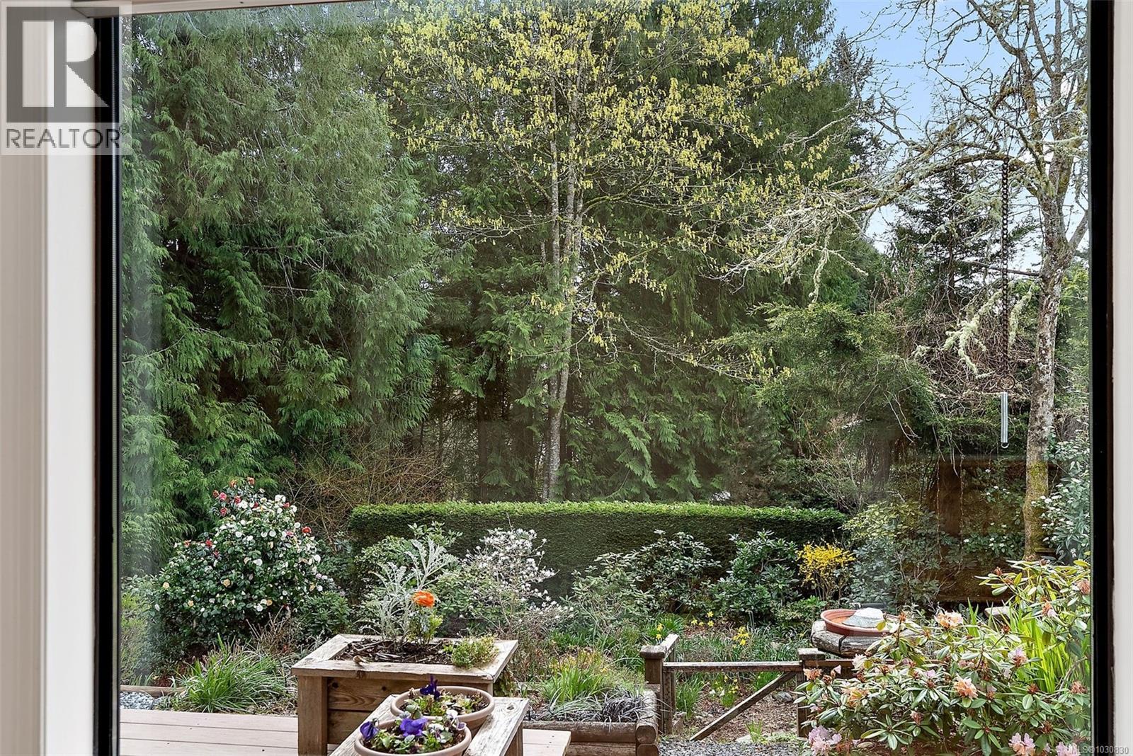 #17 1255 WAIN RD - 13