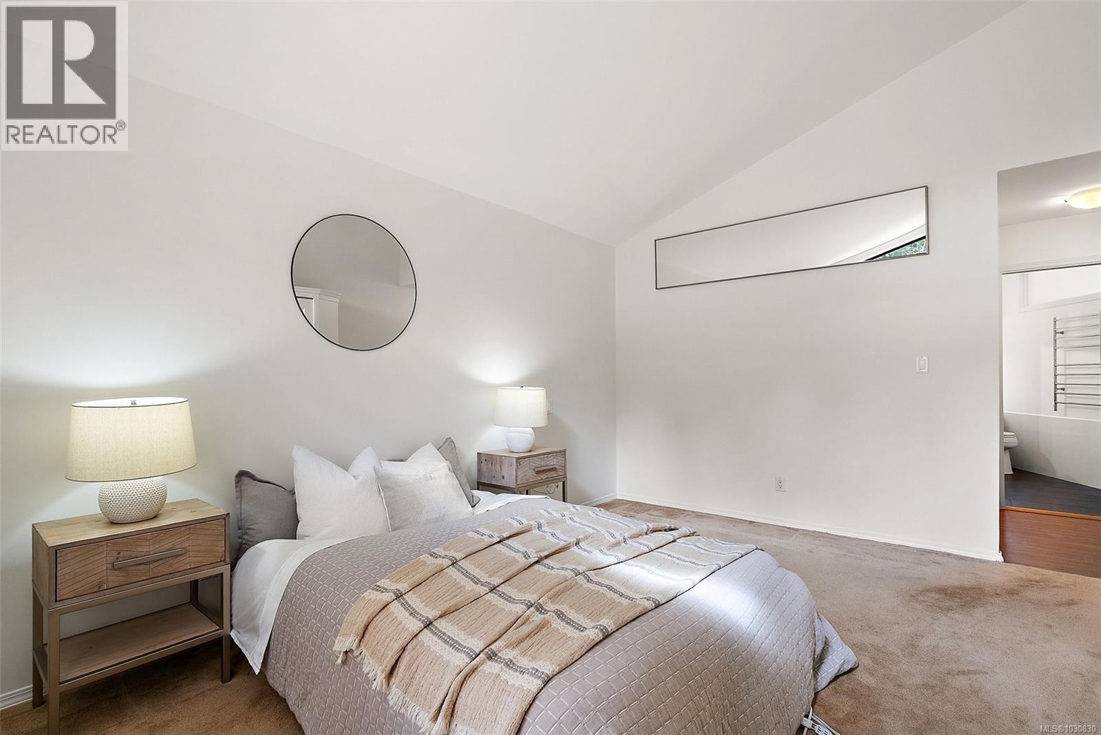 #17 1255 WAIN RD - 15