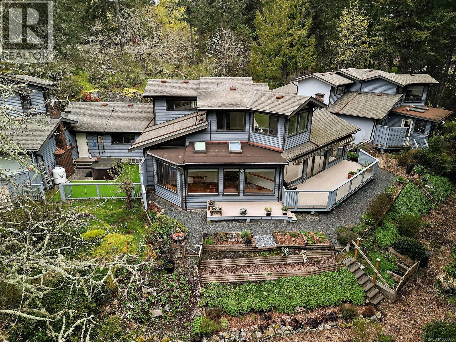 #17 1255 WAIN RD - Image 2