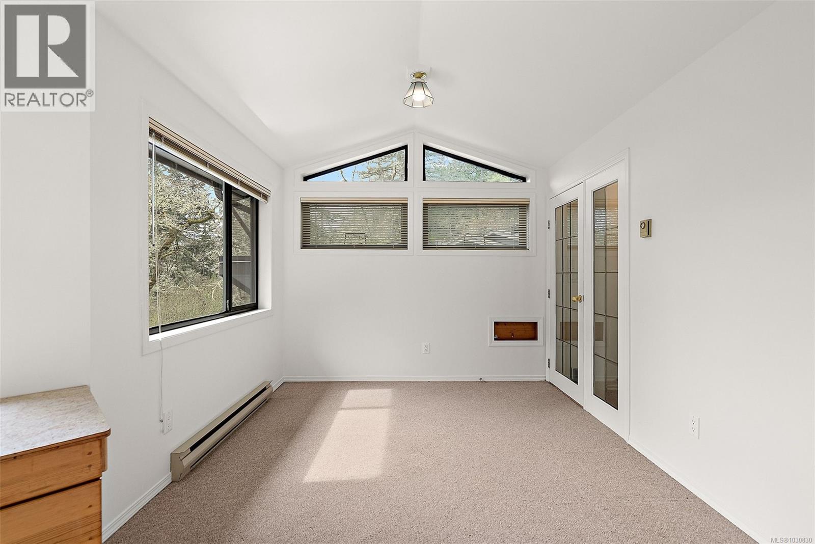 #17 1255 WAIN RD - 20