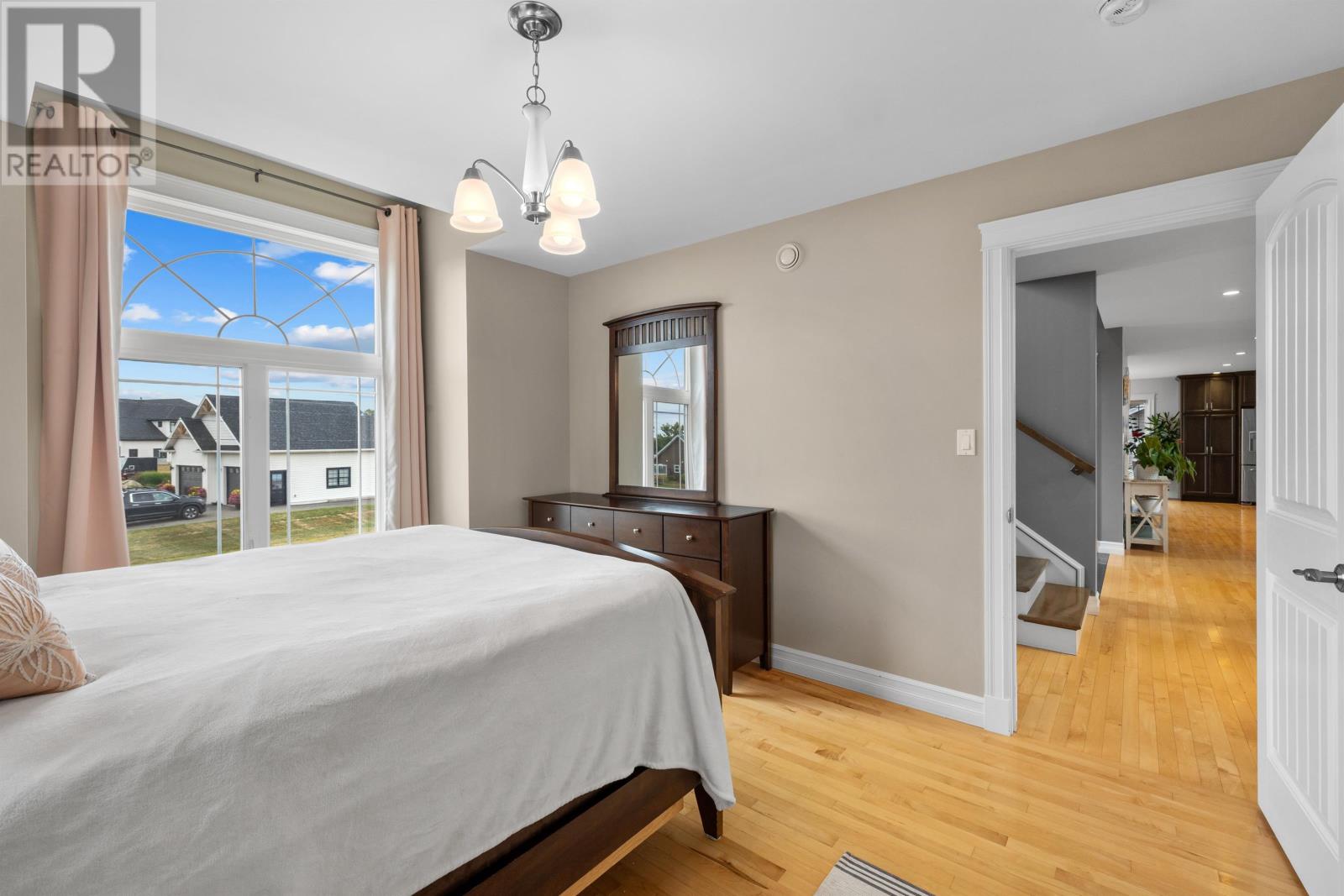 14 FAIRFAX DRIVE - 21