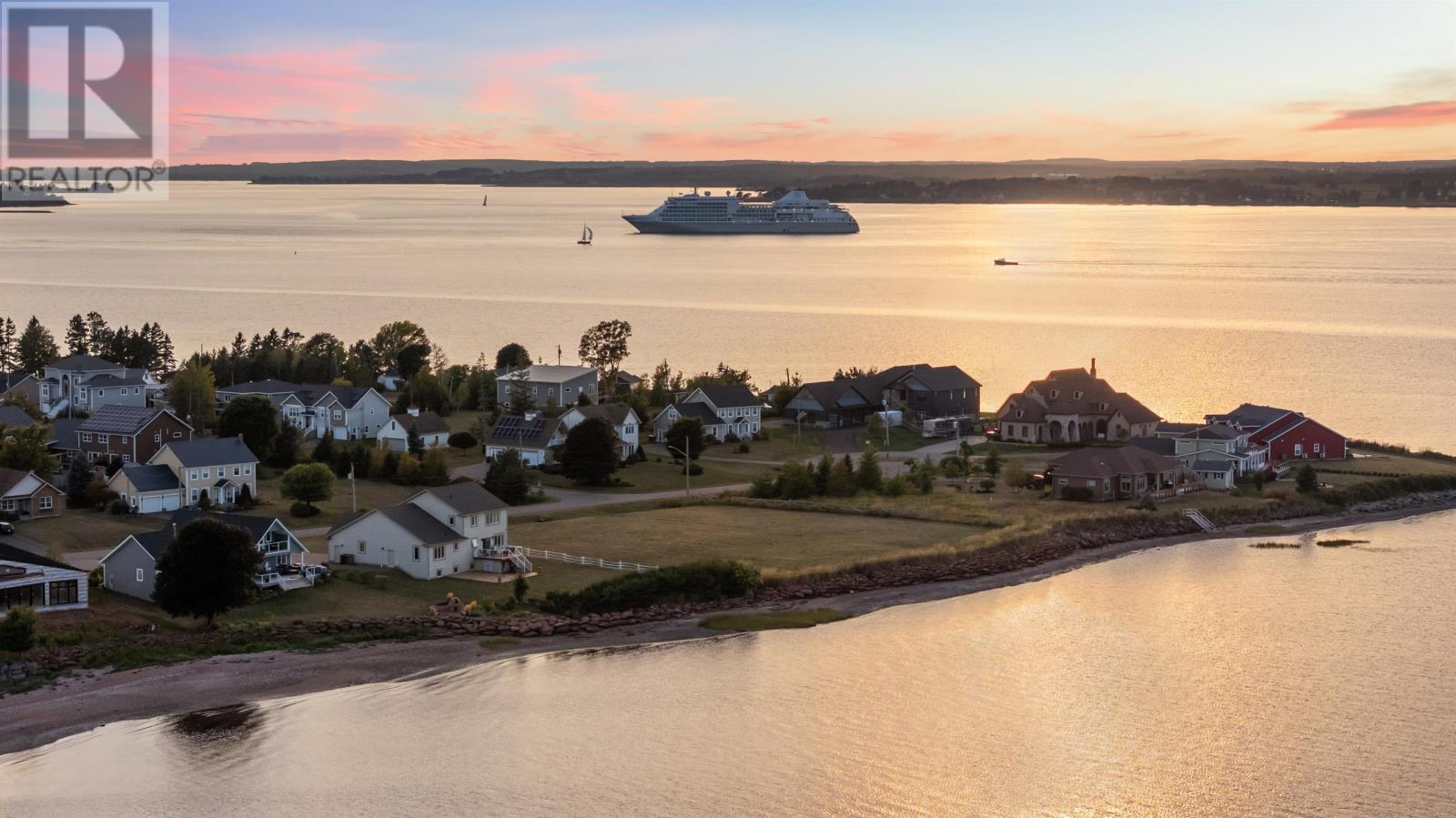 14 FAIRFAX DRIVE - 47