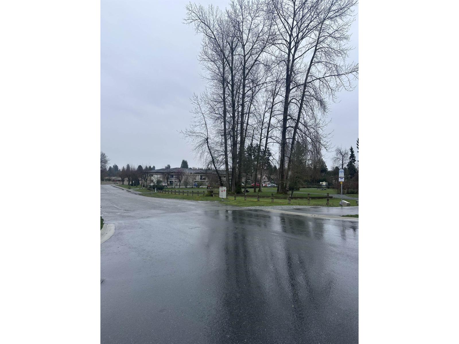 27233 29 AVENUE, Langley