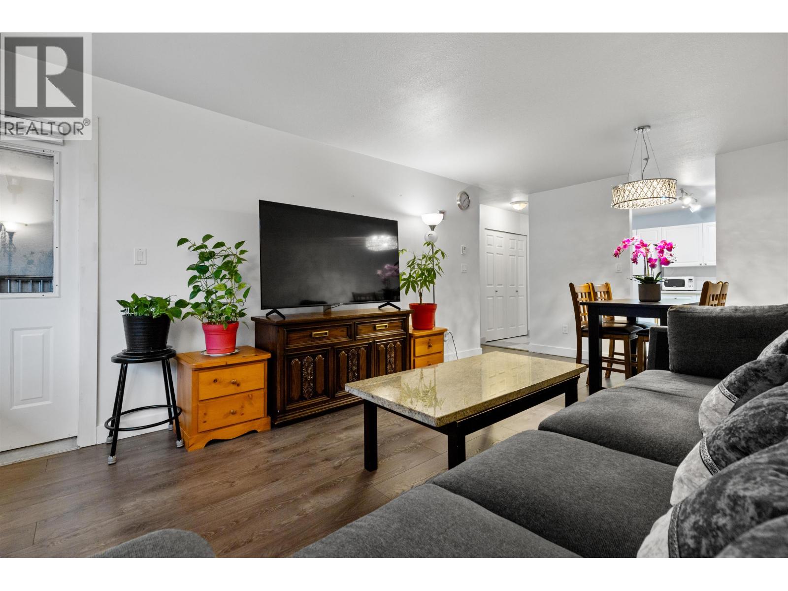 502 1310 CARIBOO STREET, New Westminster