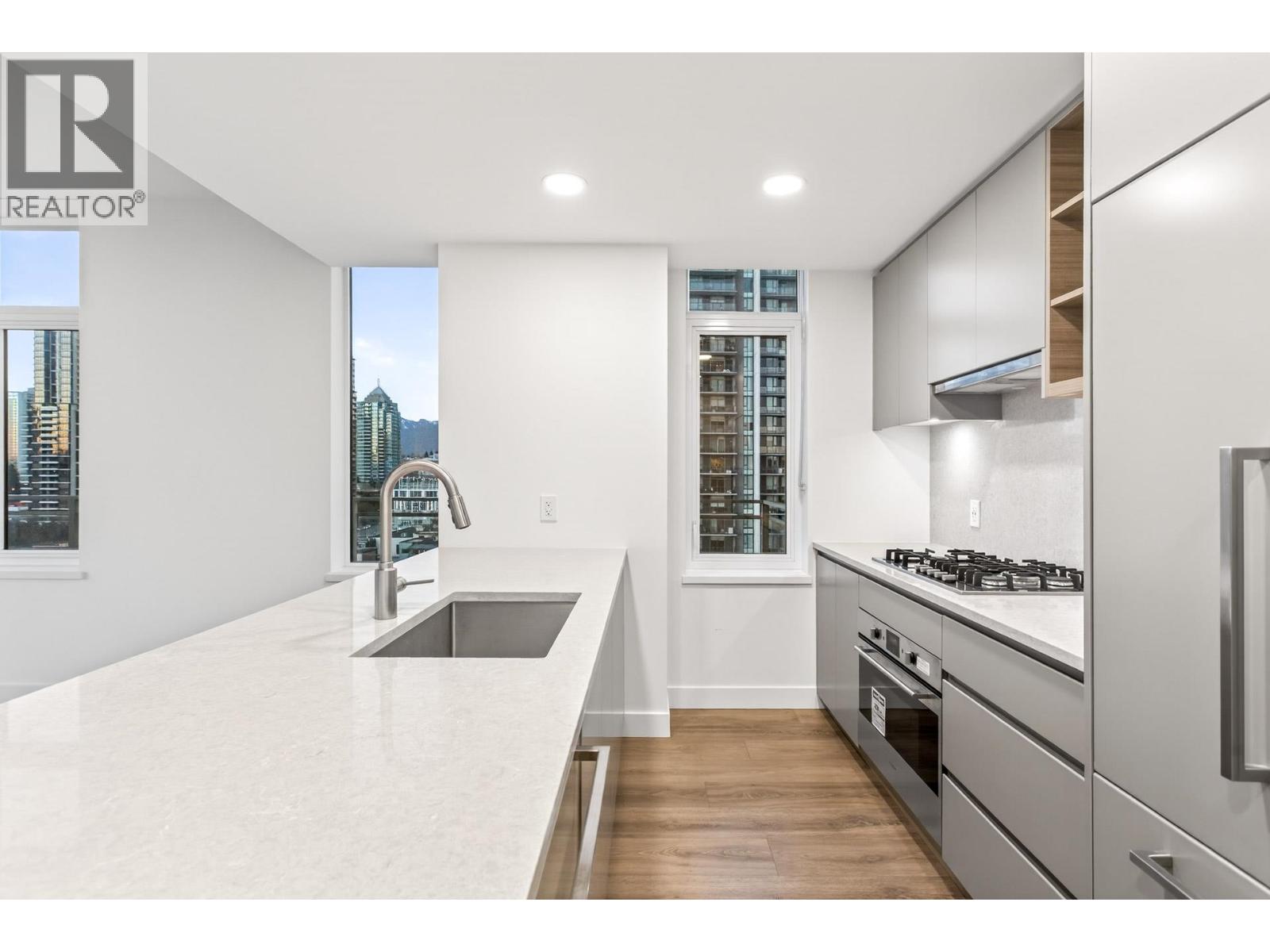 1107 4433 ALASKA STREET, Burnaby