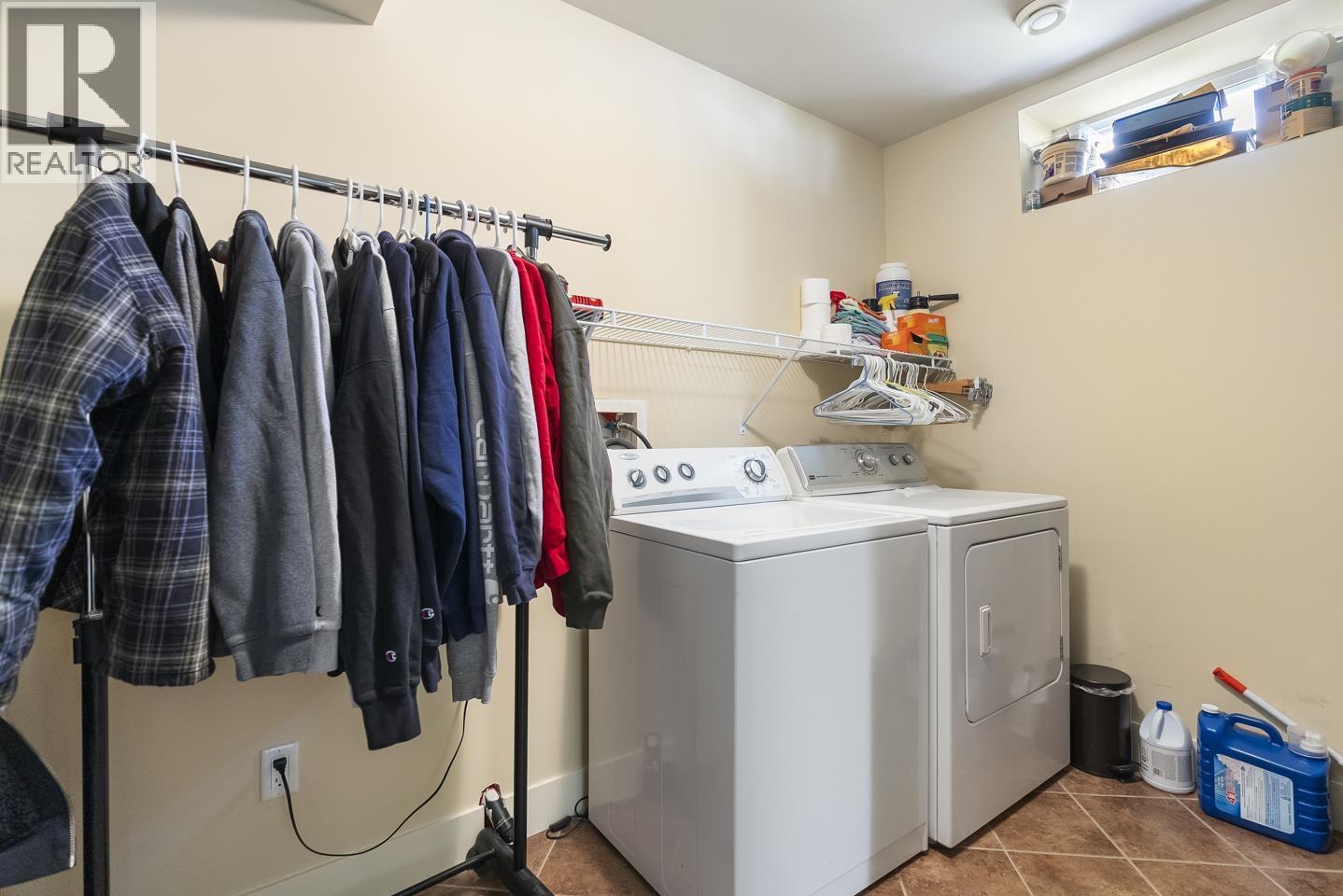 23359 KANAKA WAY — photo 34