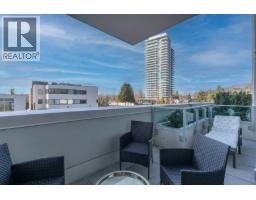 201 1675 Lions Gate Lane, North Vancouver, BC V7P3B4 Photo 8