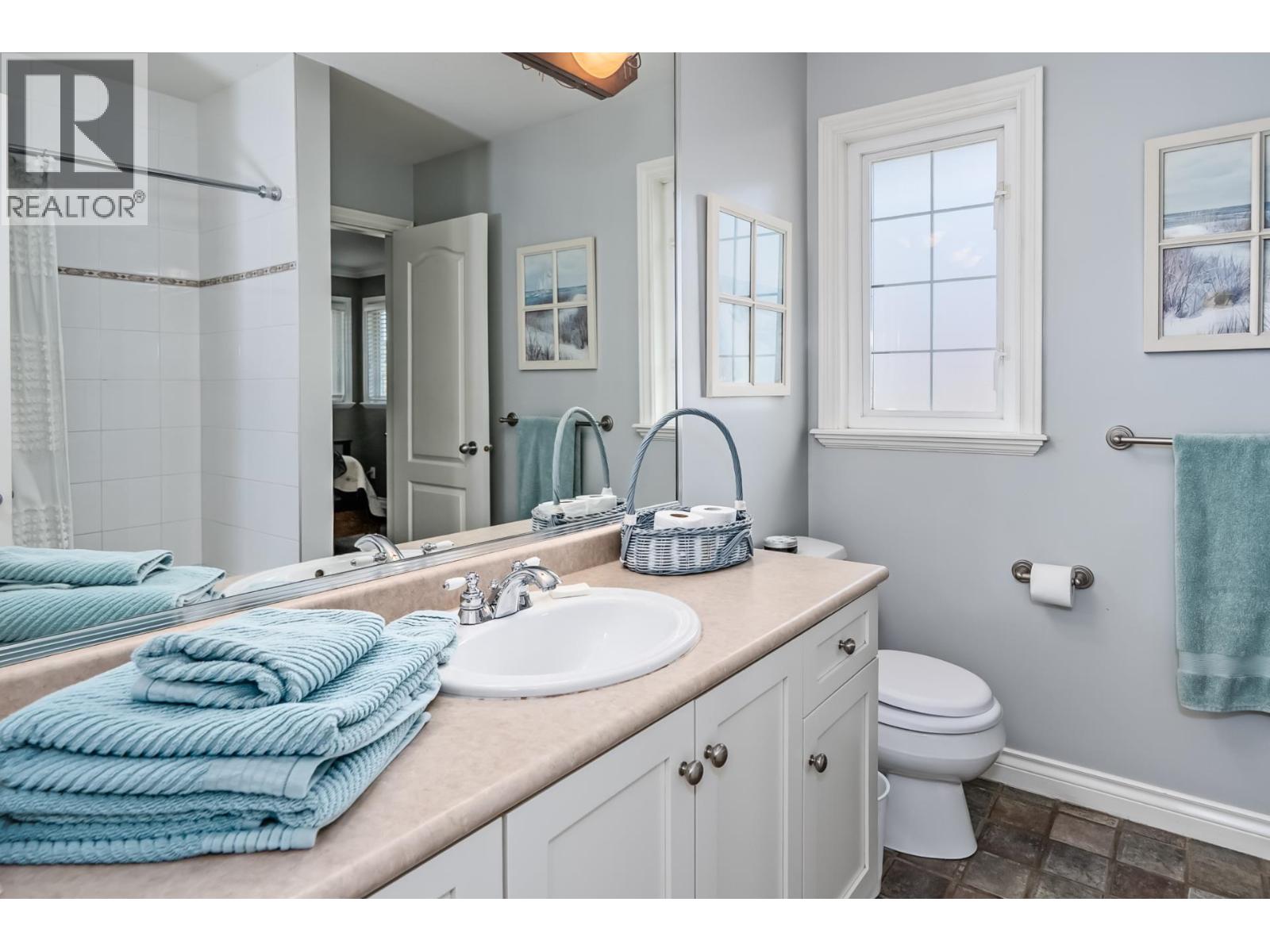 6128 DOVER ROAD, Richmond