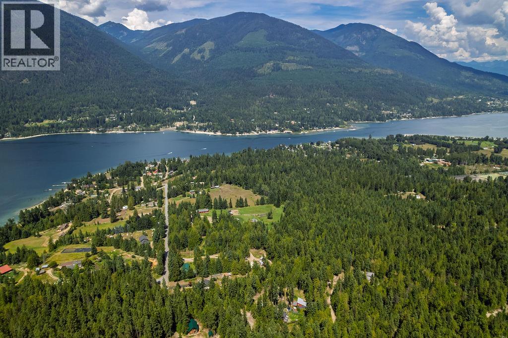 790 & 794 LEWIS Road, Harrop