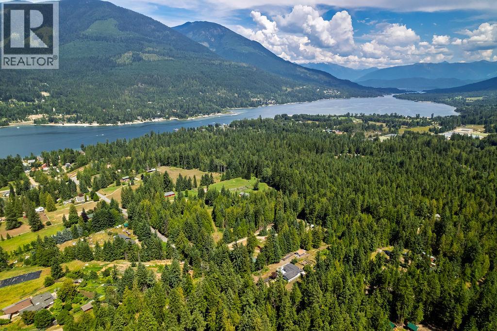 790 & 794 LEWIS Road, Harrop