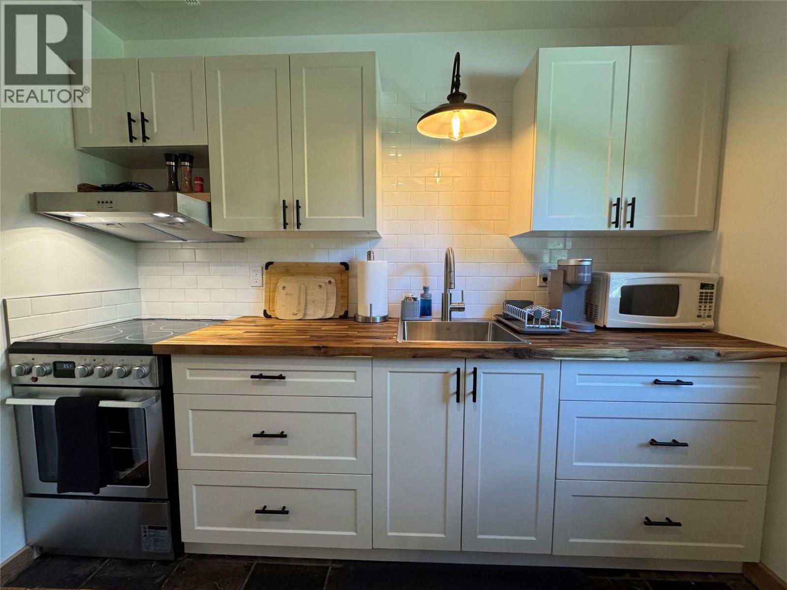 790 & 794 LEWIS Road, Harrop