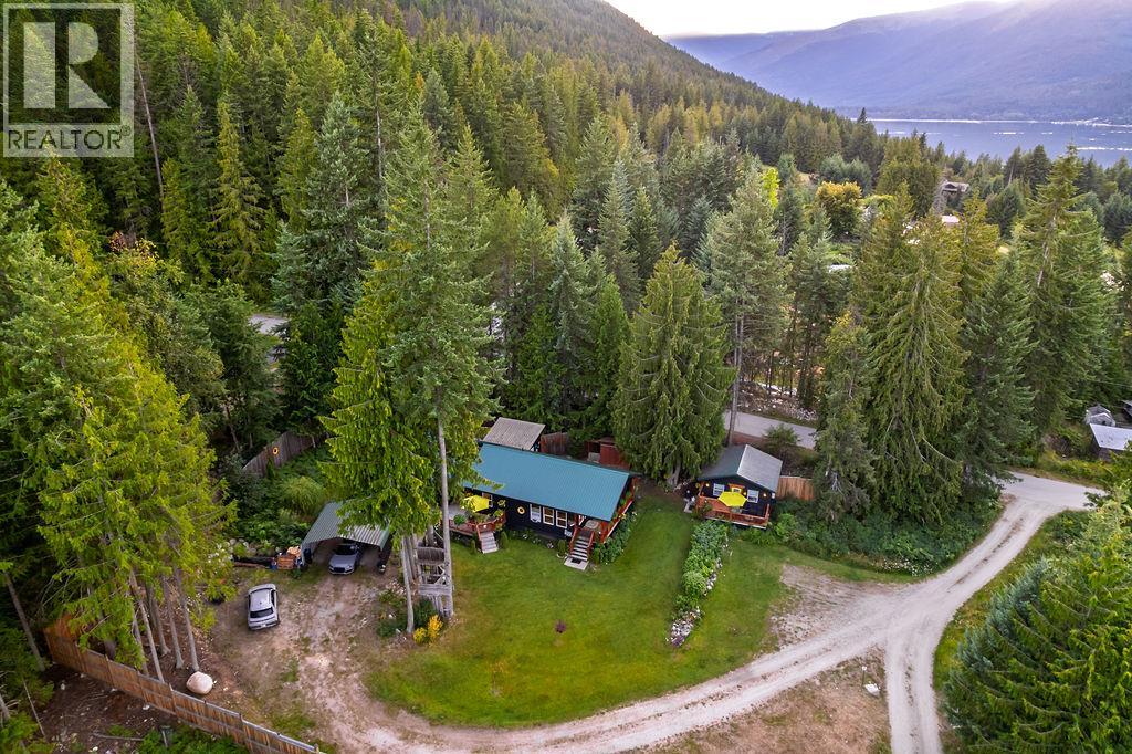 790 & 794 LEWIS Road, Harrop