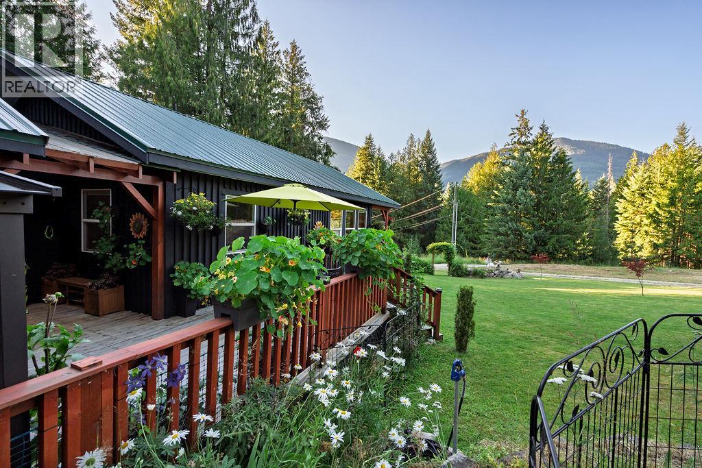 790 & 794 LEWIS Road, Harrop