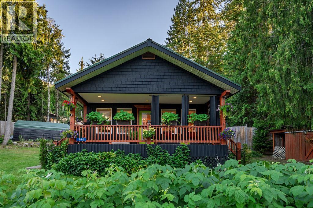 790 & 794 LEWIS Road, Harrop