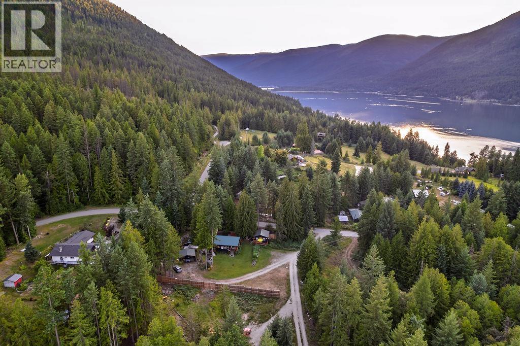 790 & 794 LEWIS Road, Harrop