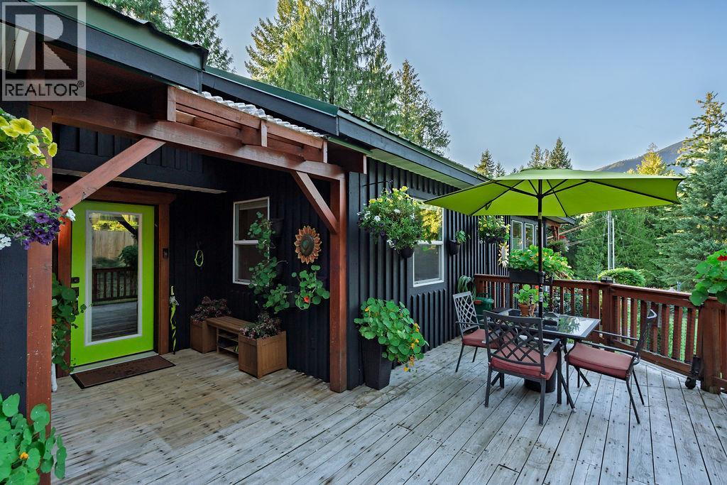 790 & 794 LEWIS Road, Harrop