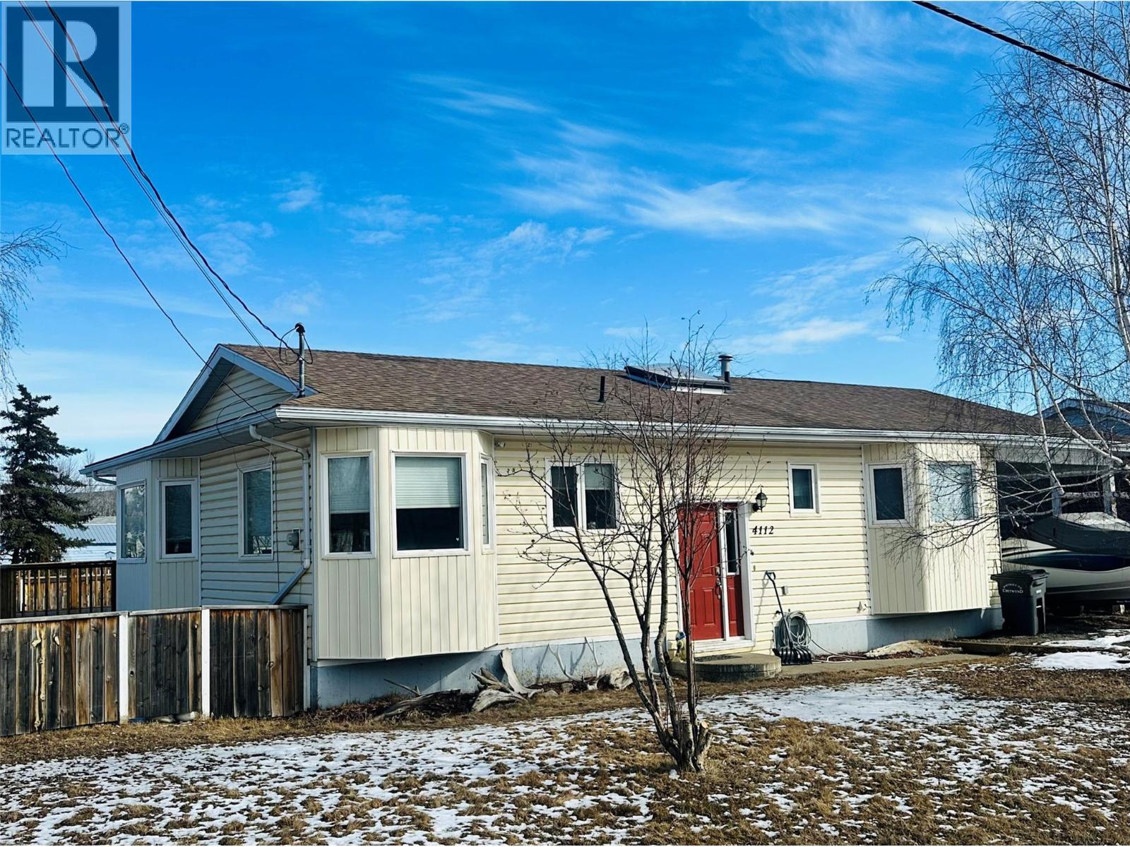 4112 52A Place NE, Chetwynd