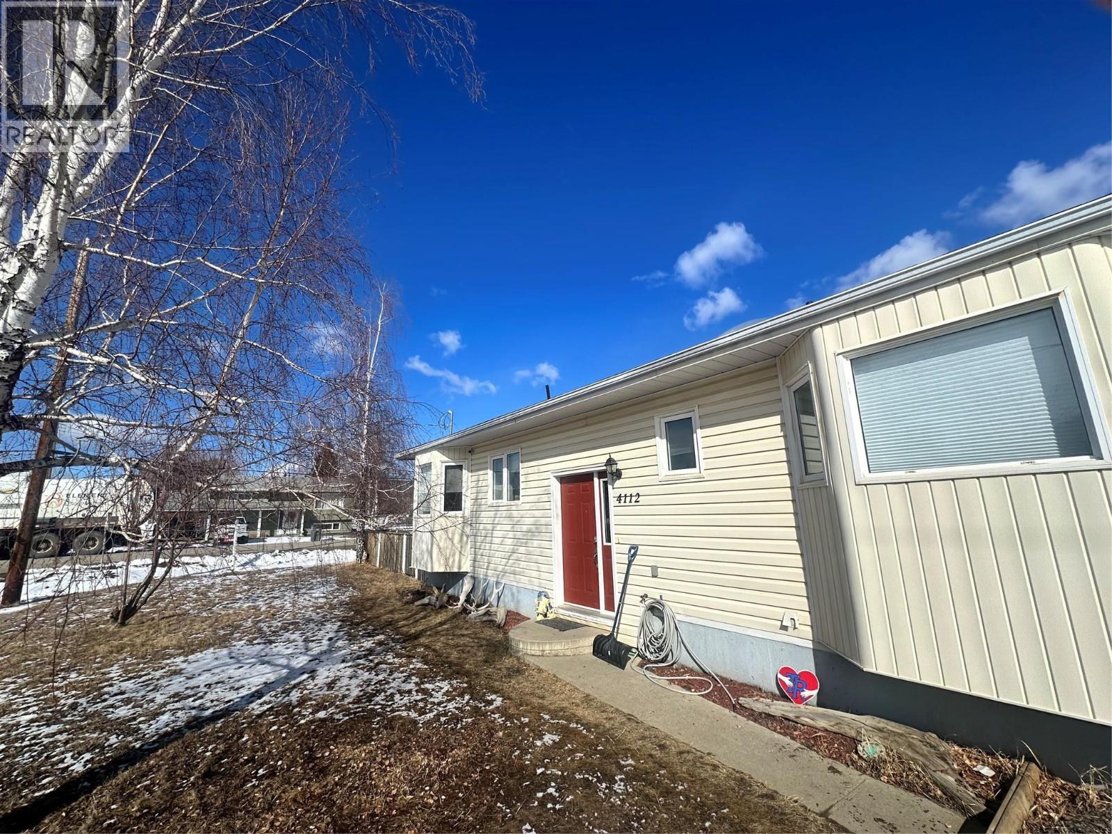 4112 52A Place NE, Chetwynd