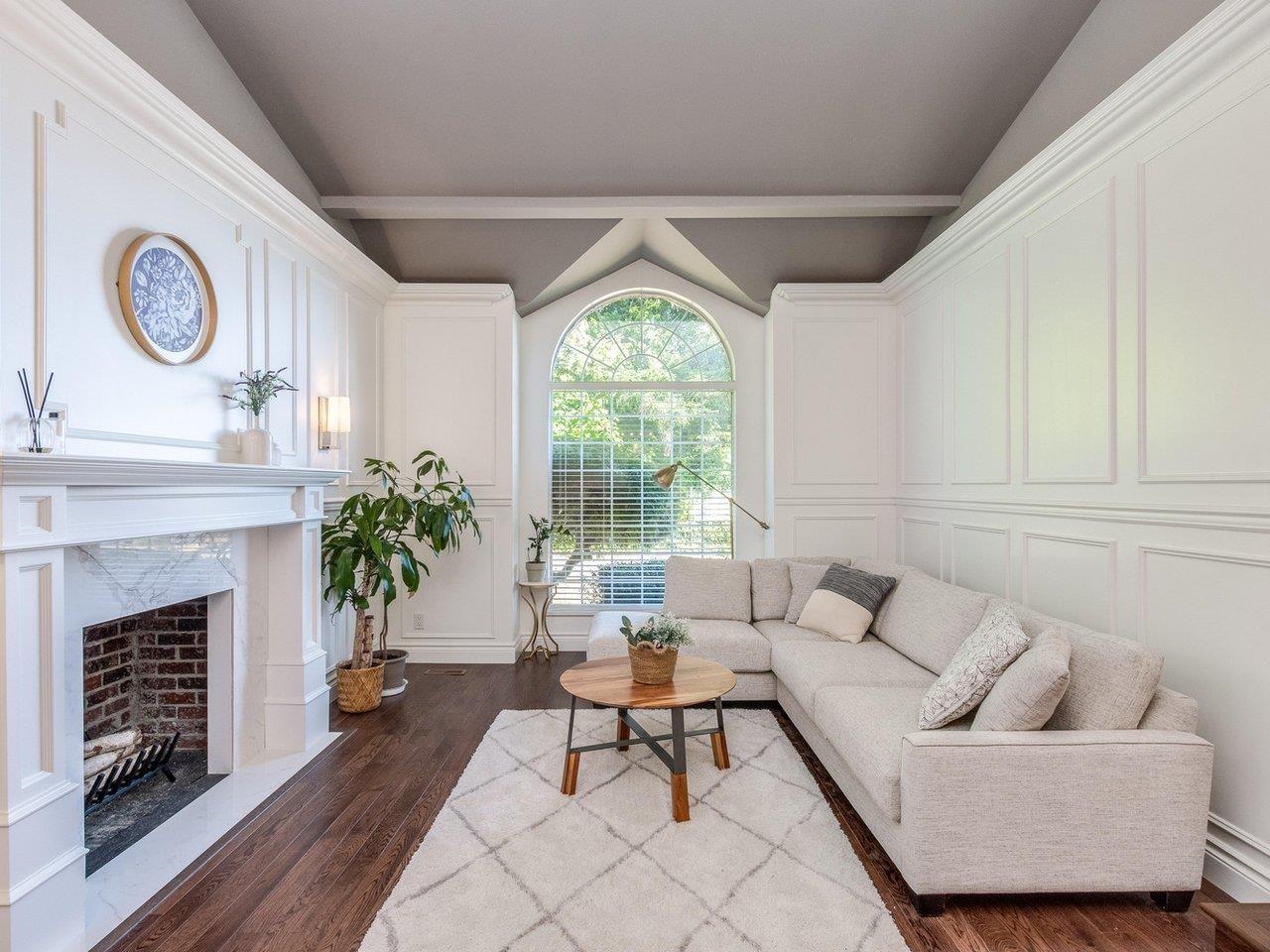 10753 HAZEL COURT, Surrey