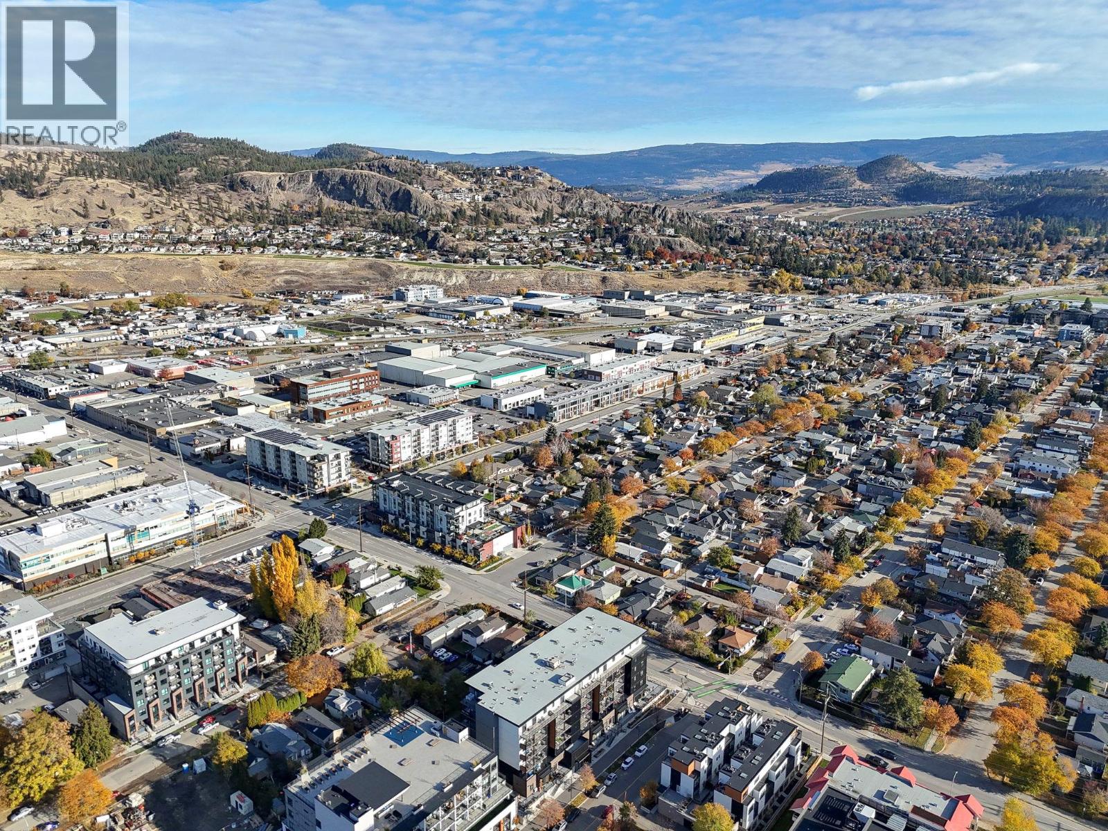 311 660 Cawston Avenue, Kelowna