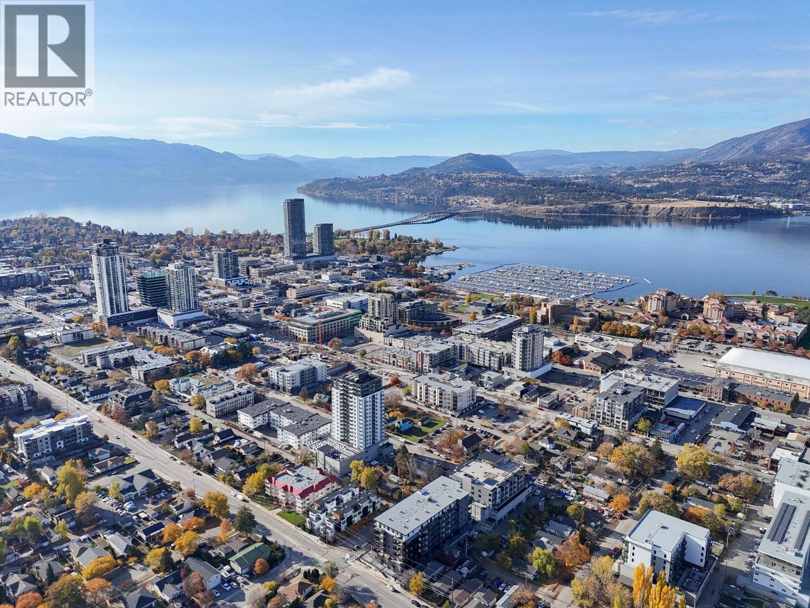 311 660 Cawston Avenue, Kelowna