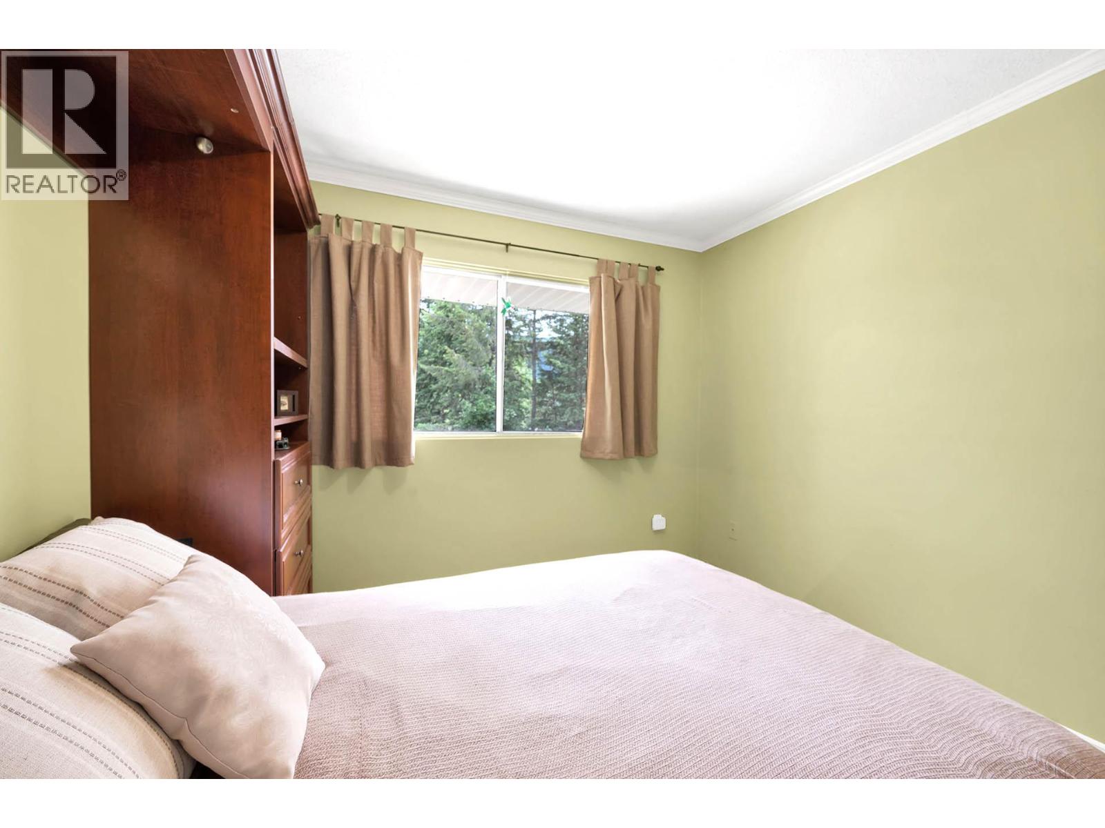 #16 245 PARK DRIVE - 23