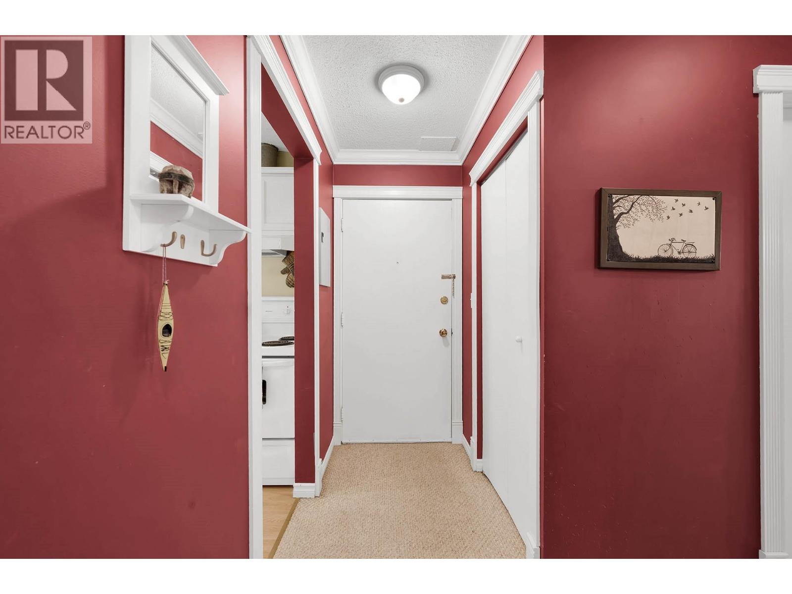 #16 245 Park Drive - 3