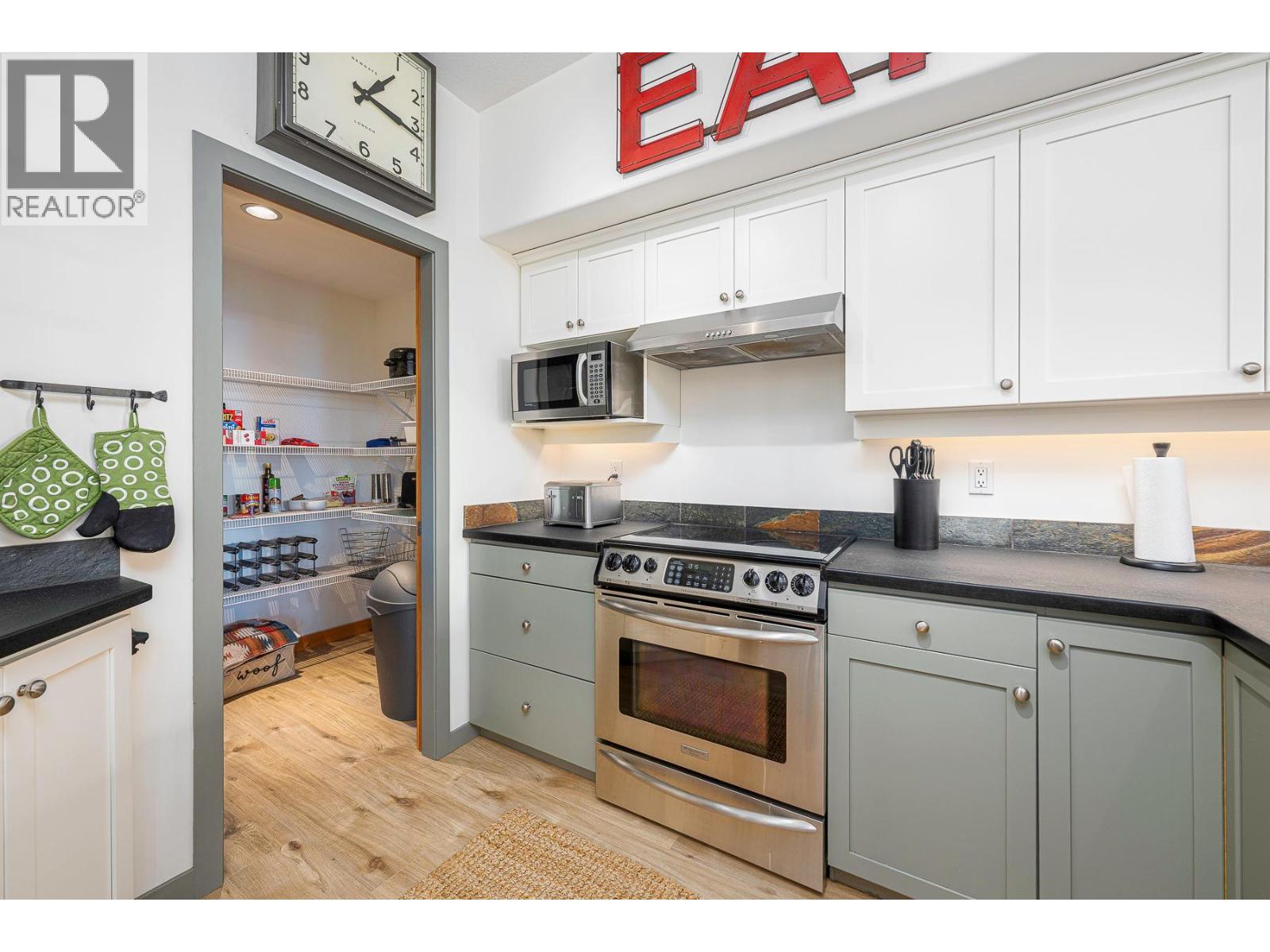 1 229 Kettle View Road, Big White