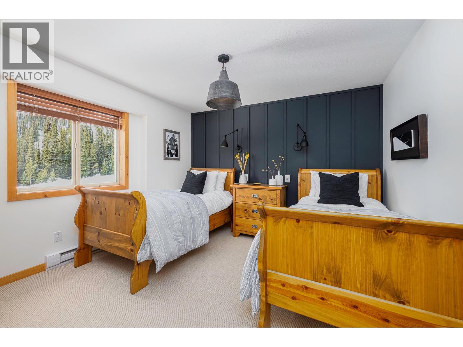 1 229 Kettle View Road, Big White