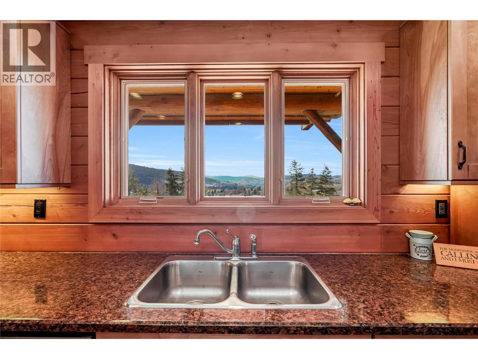 9371 6 Highway - 17