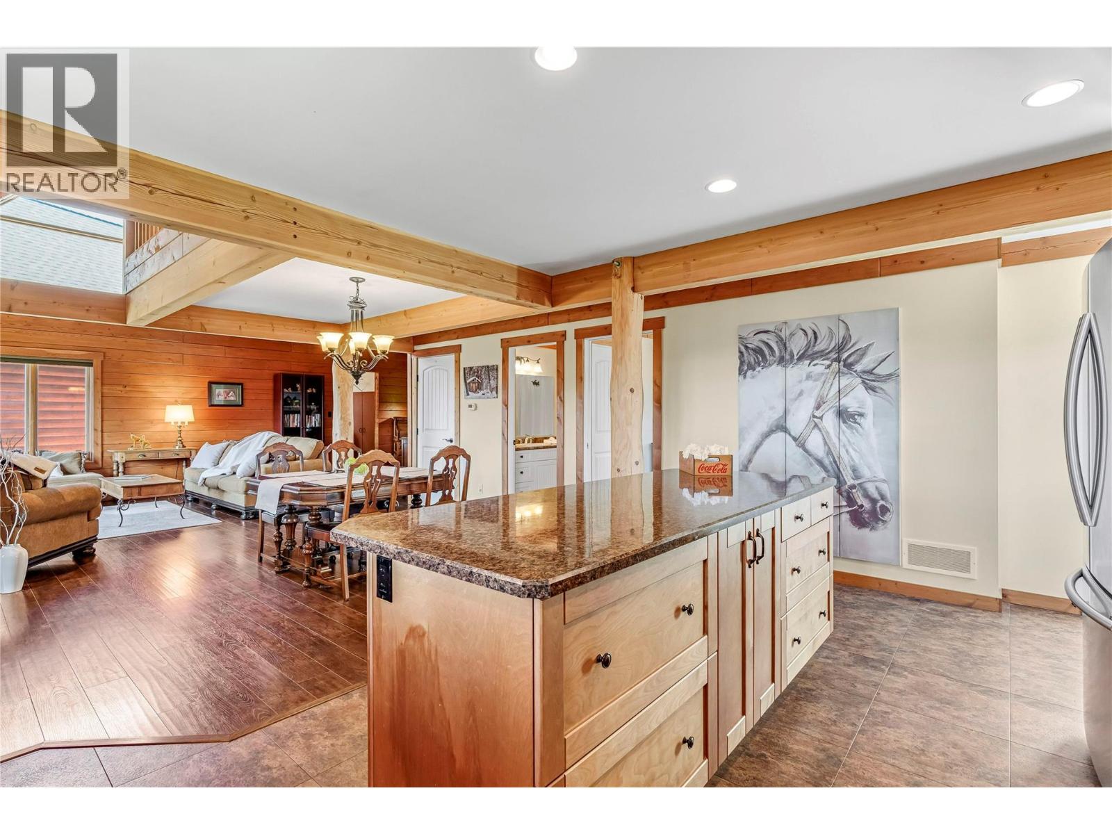 9371 6 Highway - 18