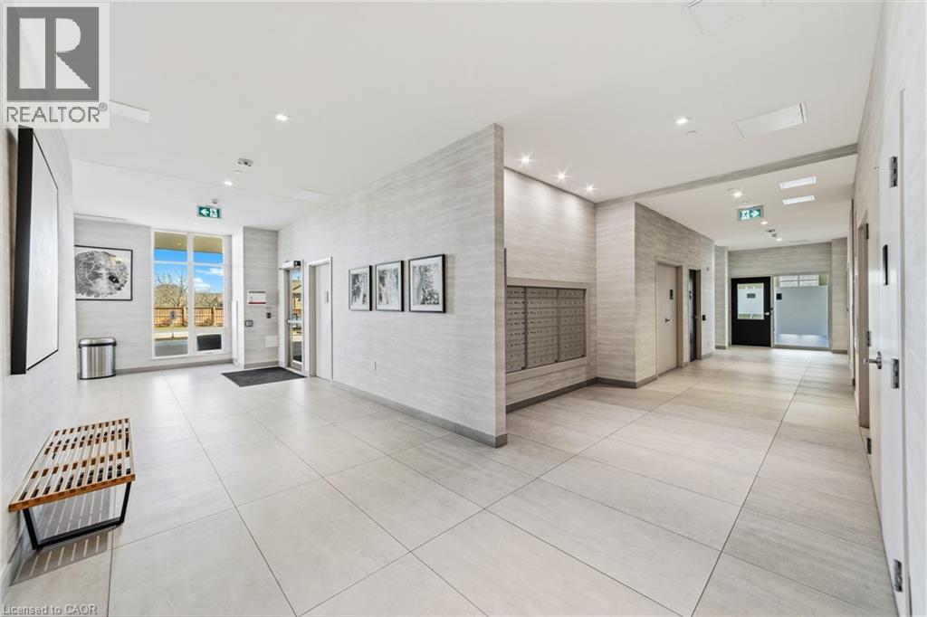 #302 2750 KING STREET - 19