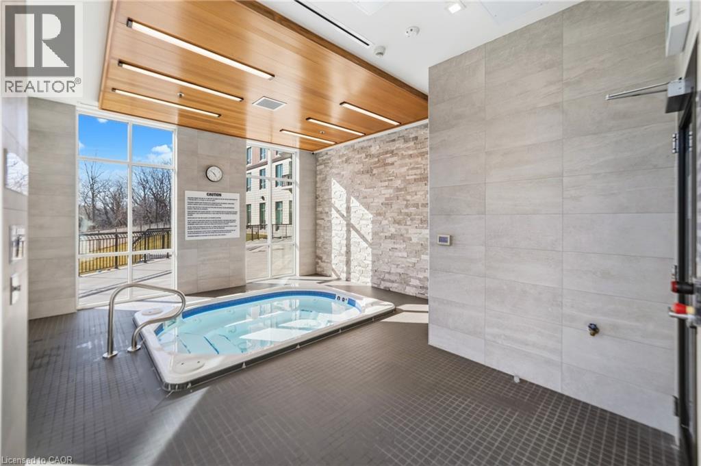 #302 2750 KING STREET - 26