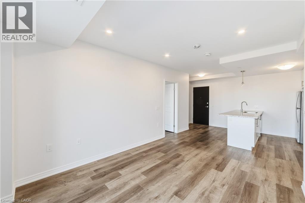 #302 2750 KING STREET - 7