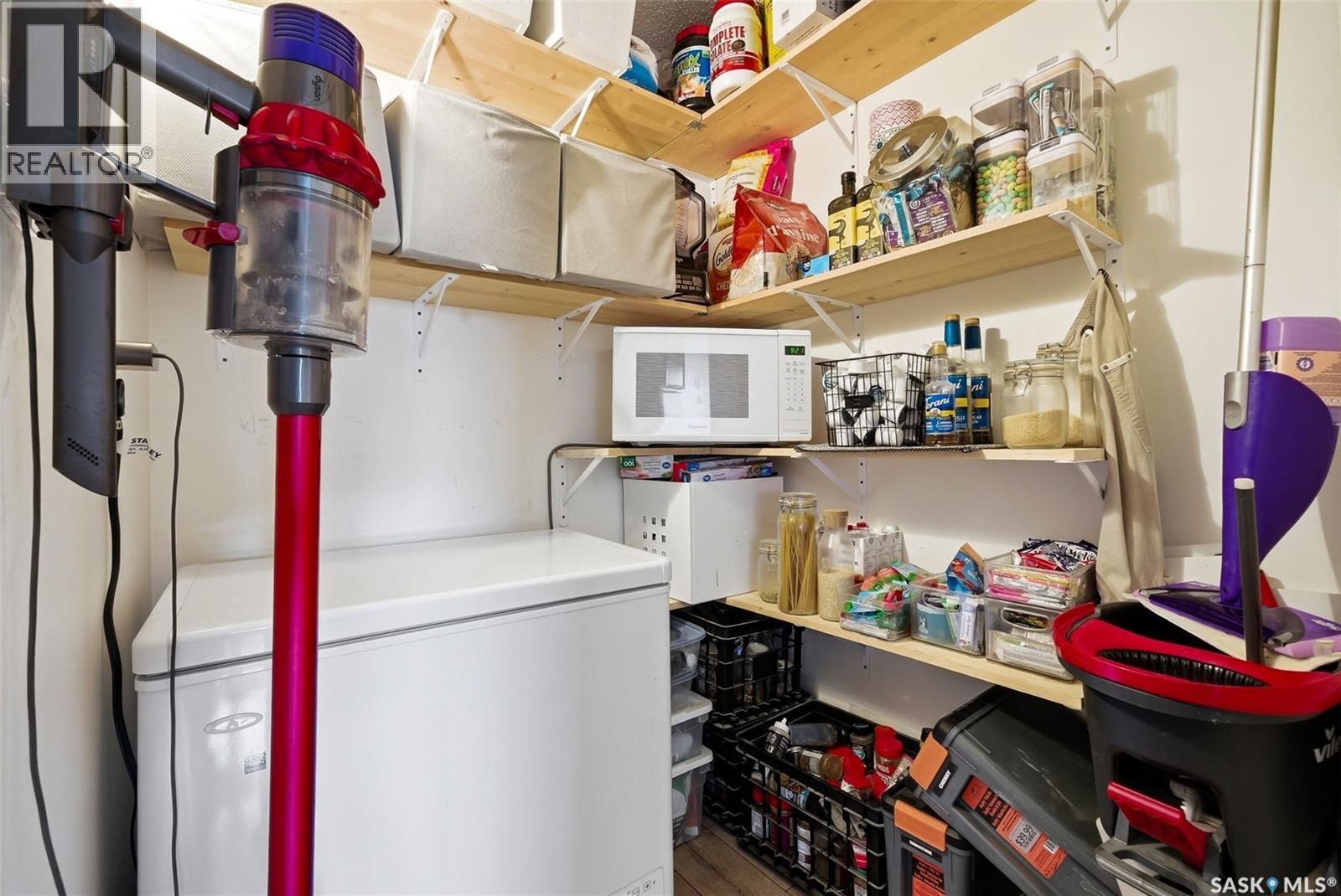 #208 67 RODENBUSH DRIVE - 9