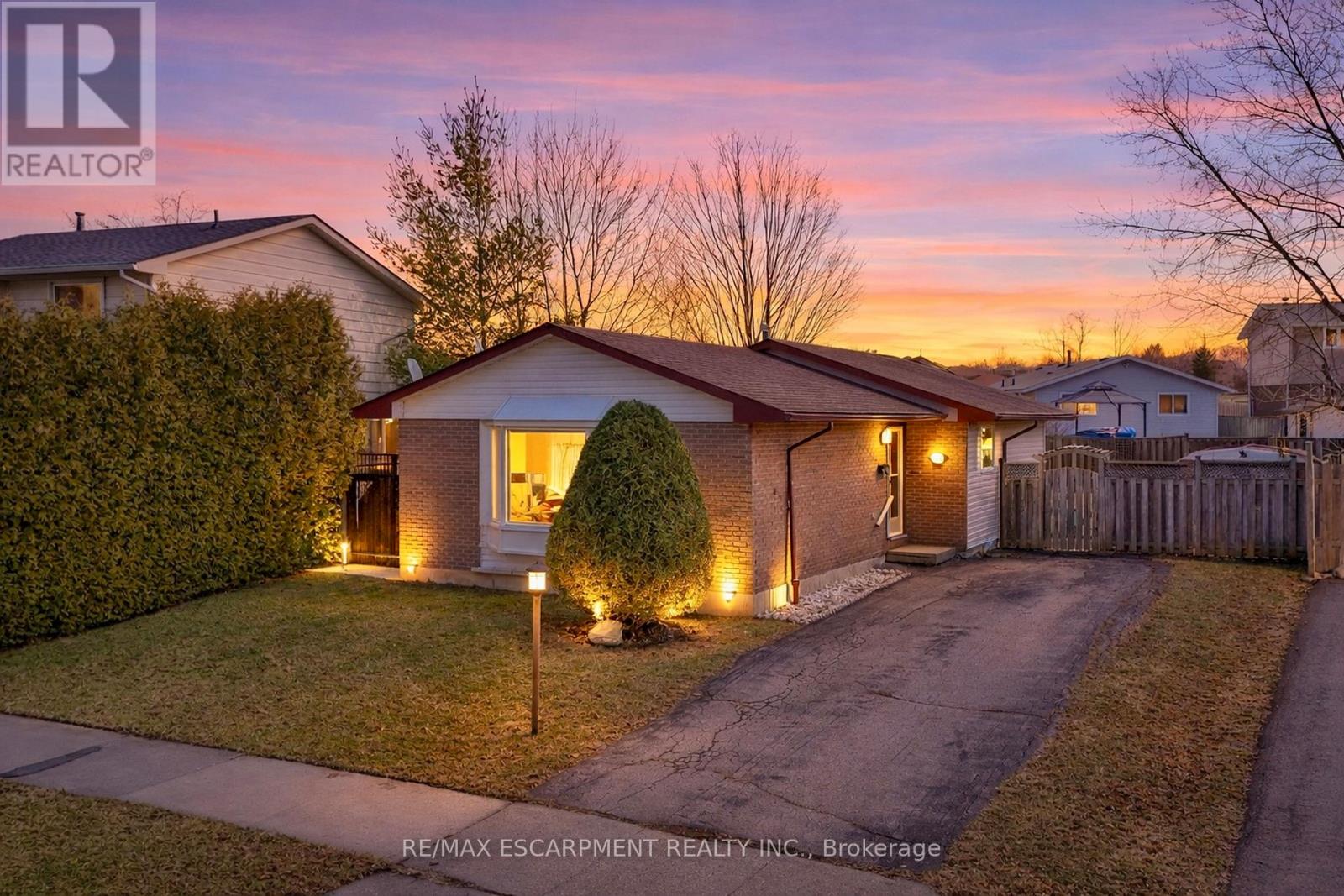 148 GORDON DRUMMOND AVENUE