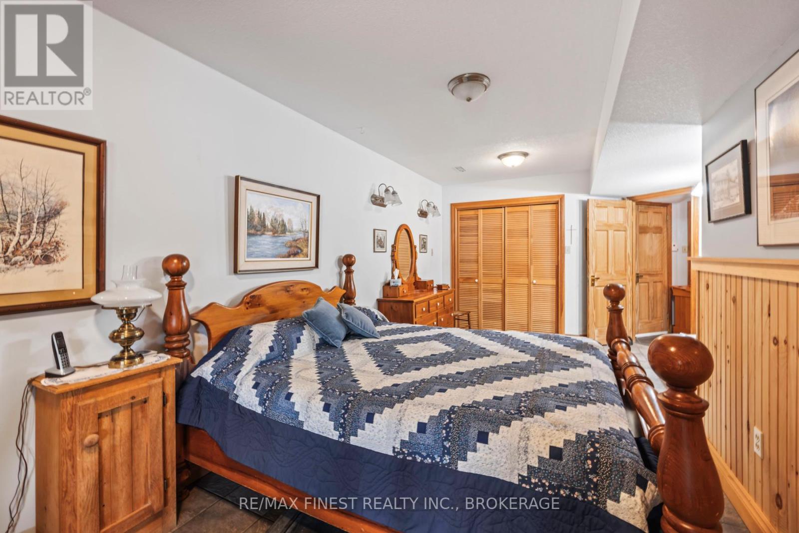 8126 PERTH ROAD - 46