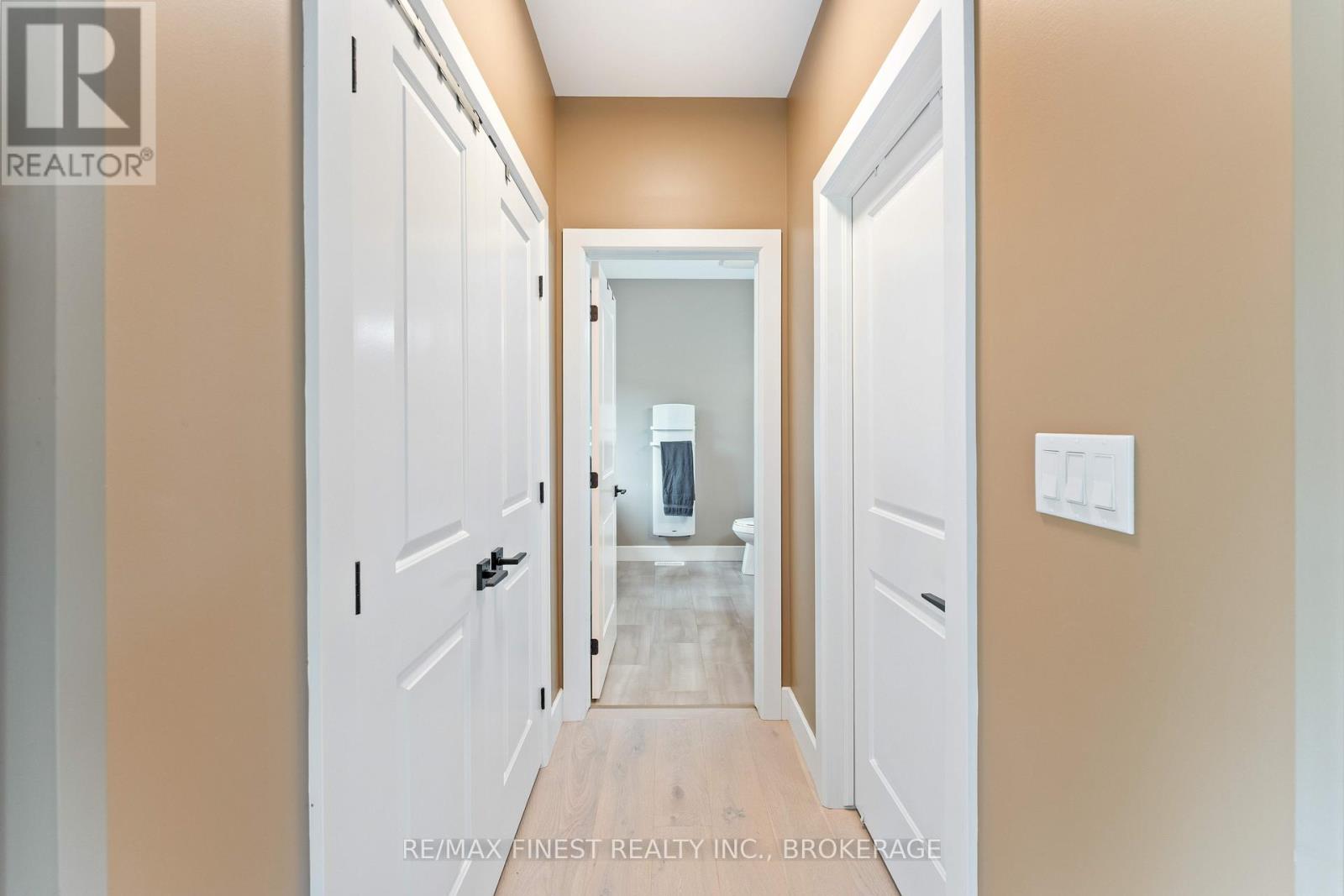 3266 HARROWSMITH ROAD — photo 27