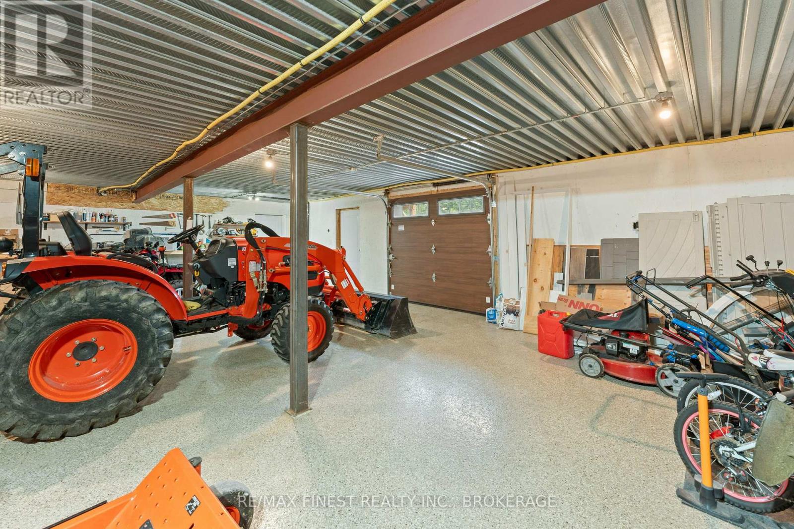 3266 HARROWSMITH ROAD — photo 45