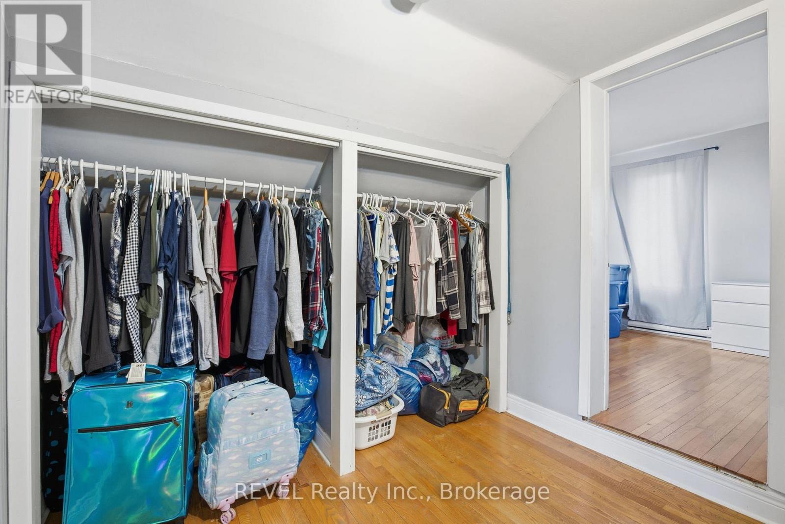 61 PATRICIA STREET - 21